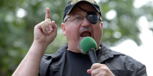 Stewart Rhodes, Oath Keeper leader, fatass loser POS